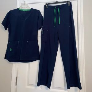 Women’s Carhart Navy Blue Scrubs— gently worn.